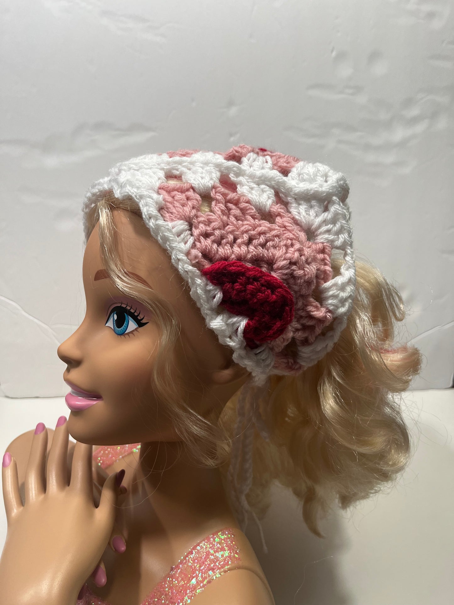 Heart Handkerchief - Pink / White / Red