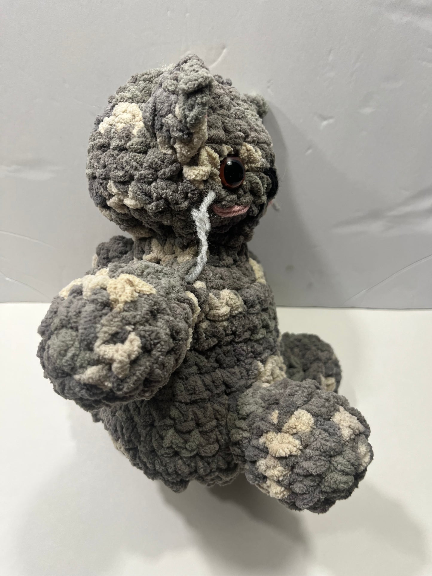 Cat Plushie - Dark / light grey